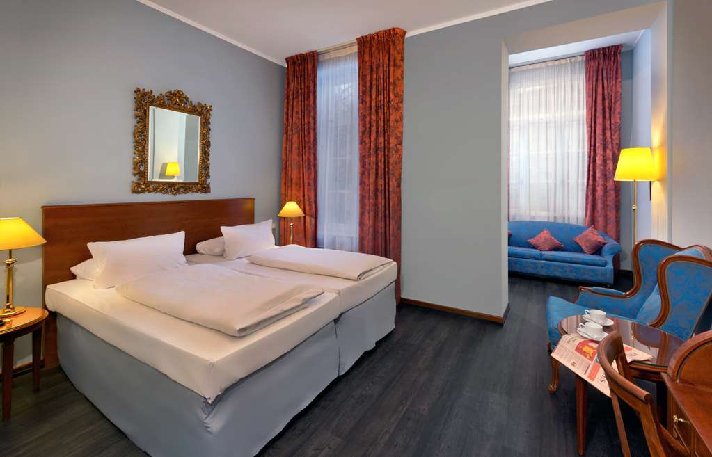 Savigny Frankfurt City Hotel 4*