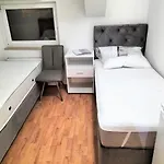 Studio Zimmer In Frankfurt