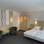 Hotel Mondial Comfort - Frankfurt City Centre