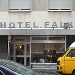 Falk Hotel