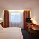 Falk Hotel