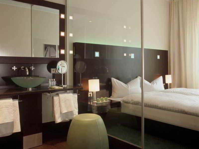 Hotel Lumiere An Der Messe 4*