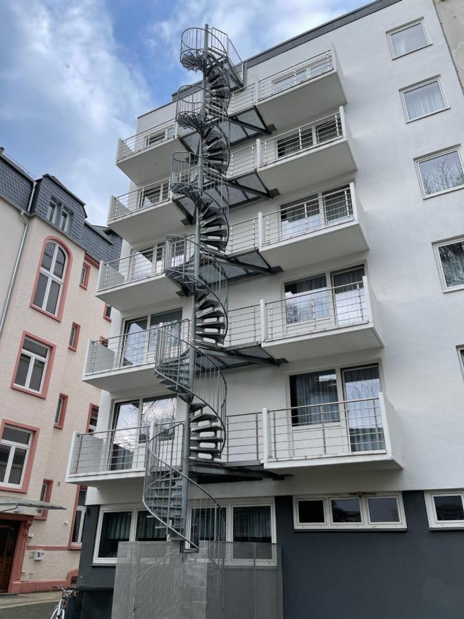 Hotel Mondial Comfort - Frankfurt Centre 3*