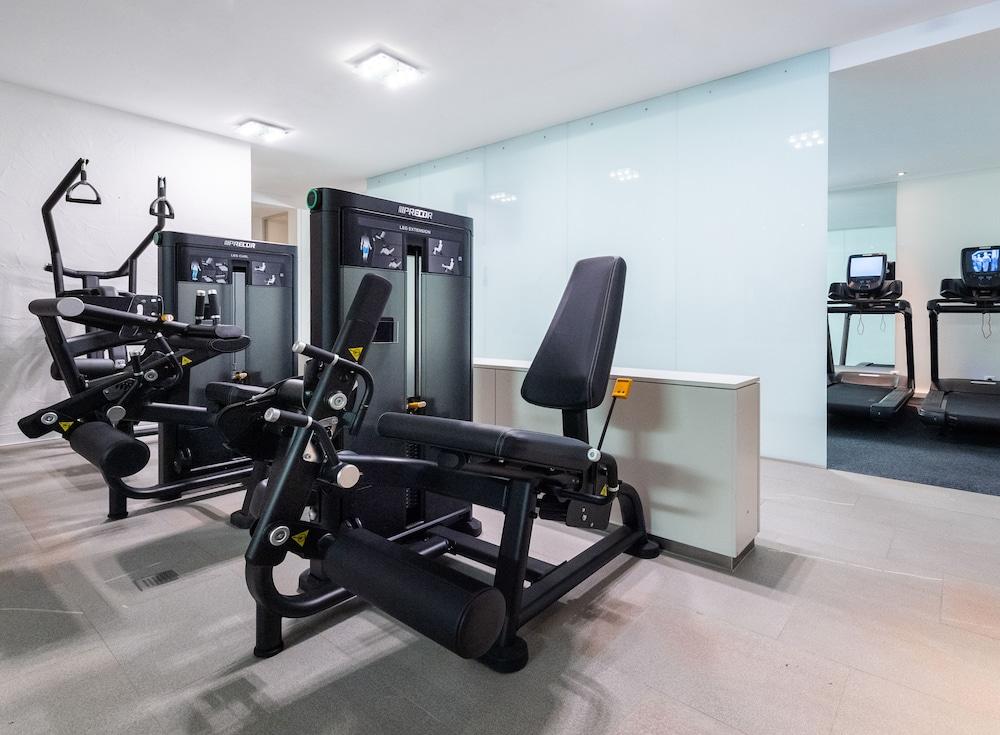 Hotel Doubletree By Hilton Frankfurt Niederrad 4*