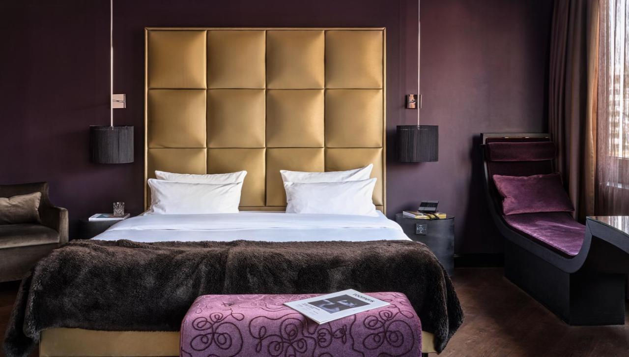 Roomers Frankfurt, Autograph Collection 5*