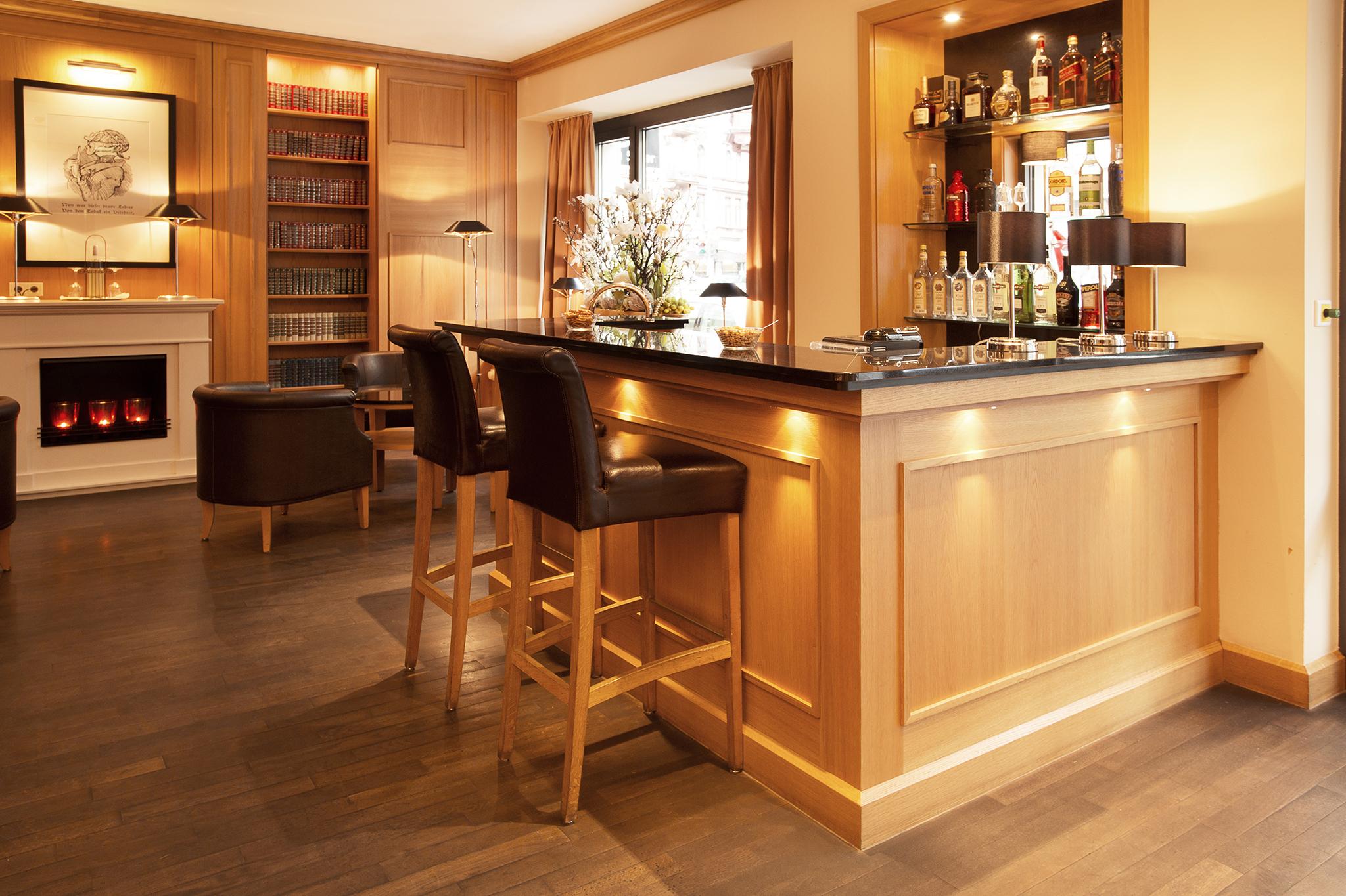 Townhouse Hotel