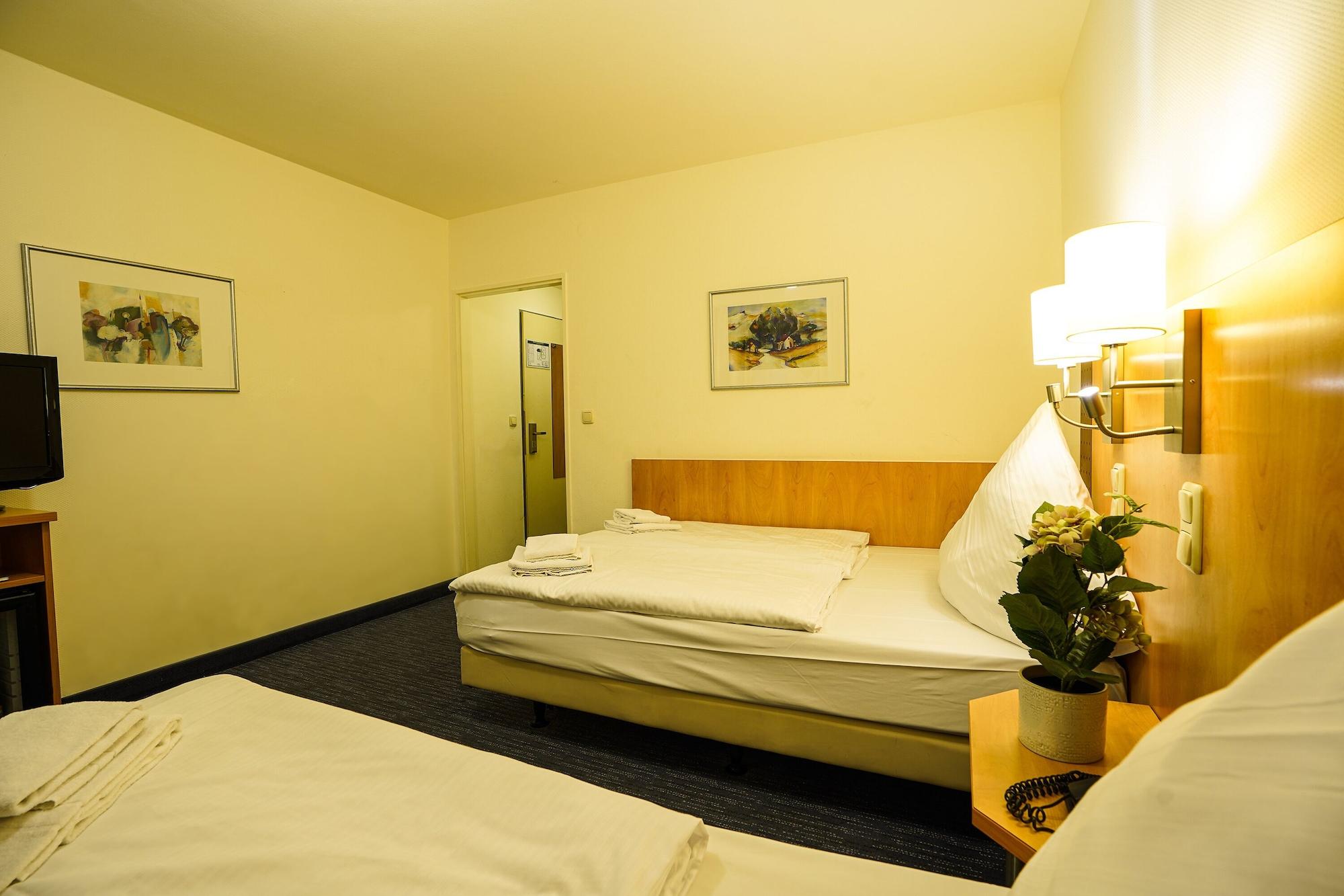 Hotel Scala Frankfurt Centre 3*