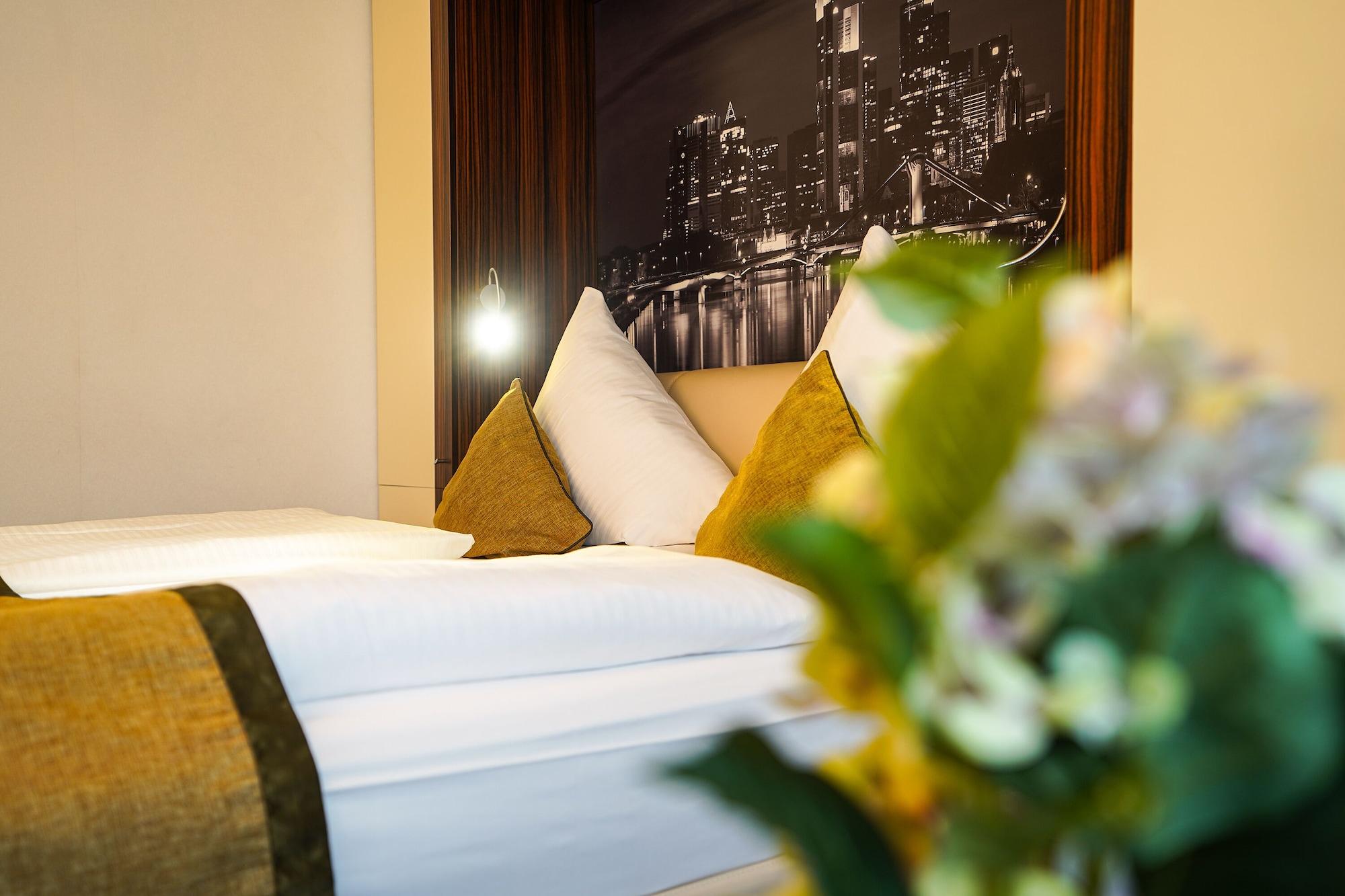 Hotel Scala Frankfurt Centre 3*