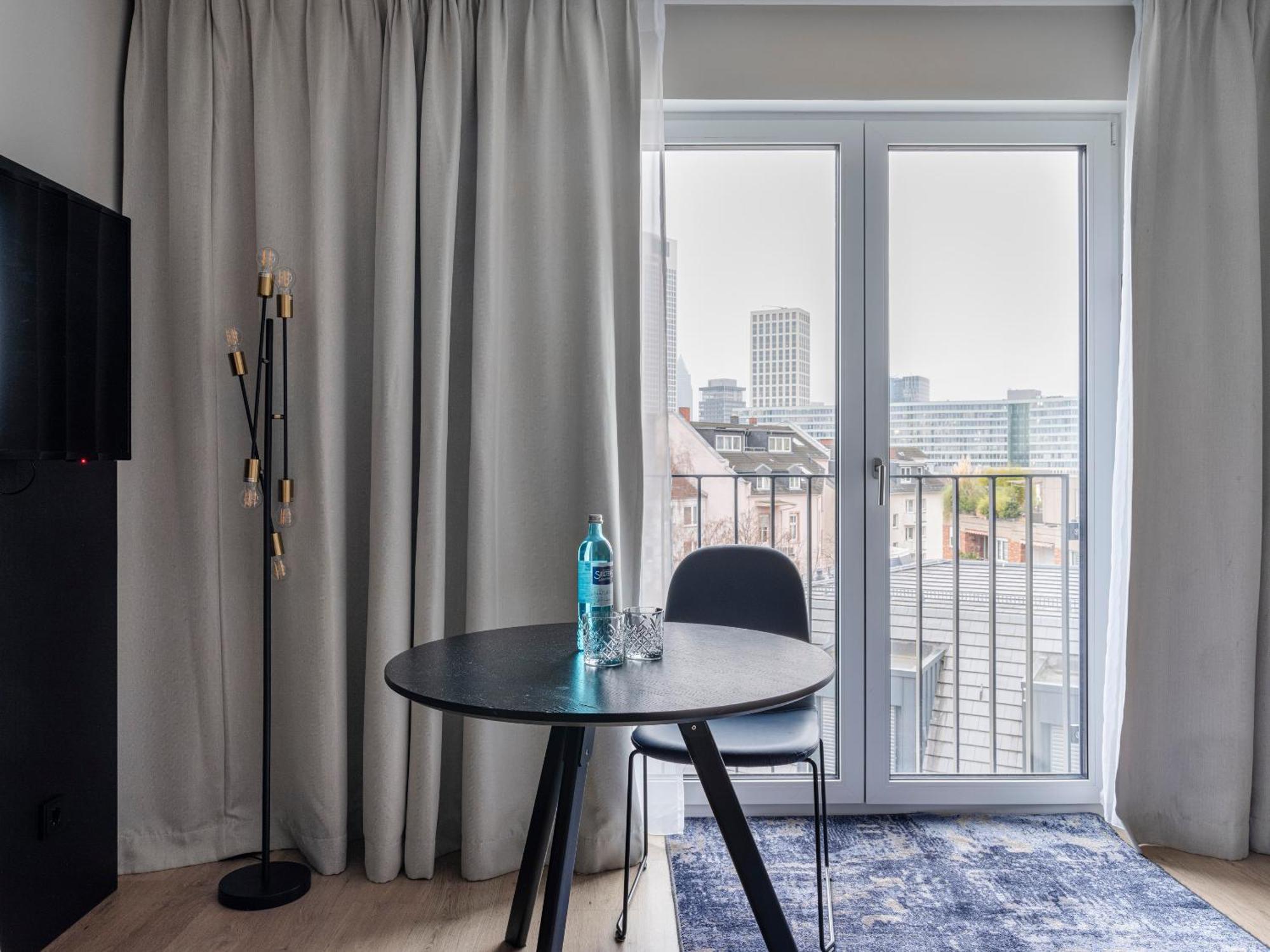 Numa Frankfurt Bloc Aparthotel