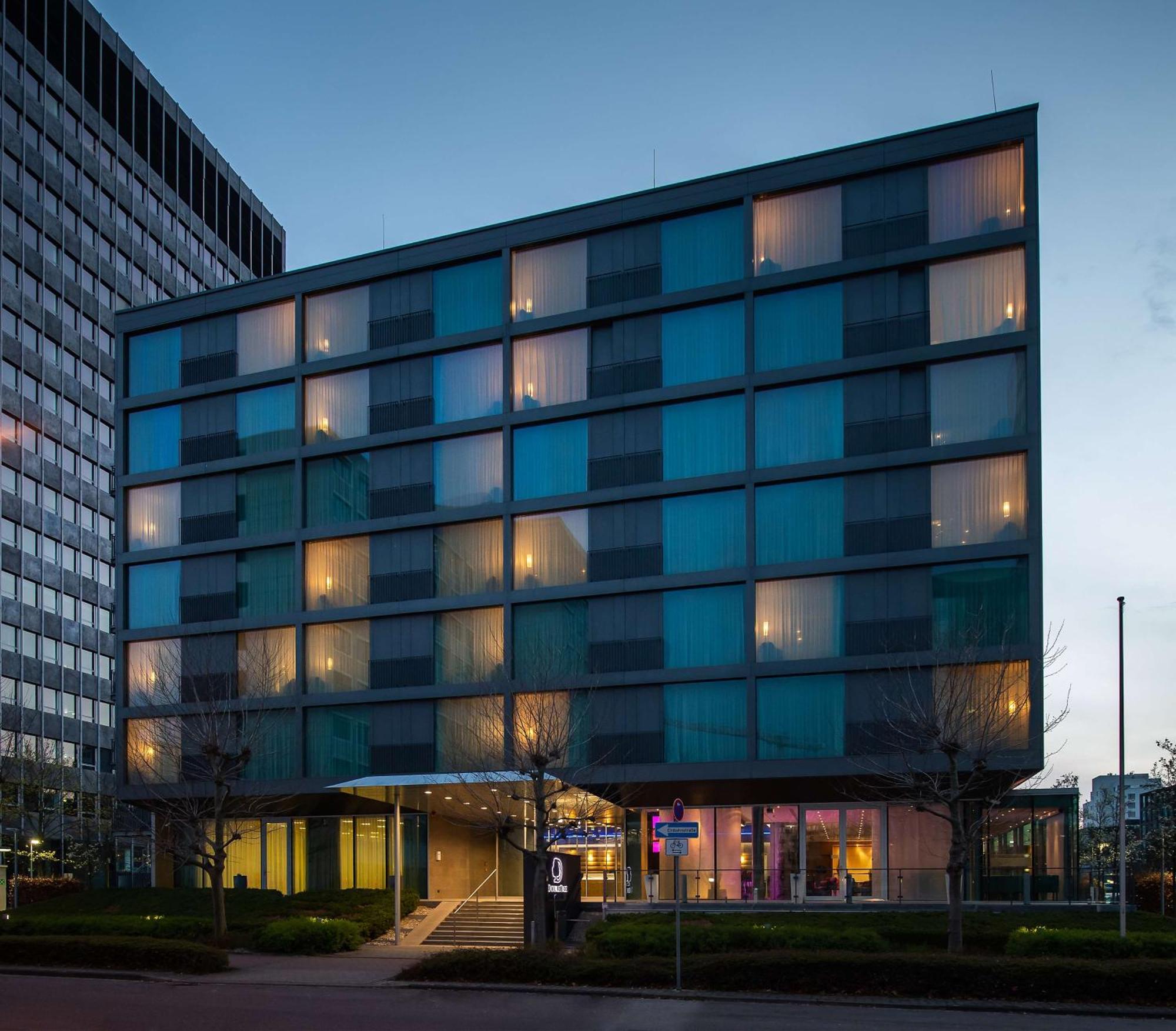 Doubletree By Hilton Frankfurt Niederrad Hotel