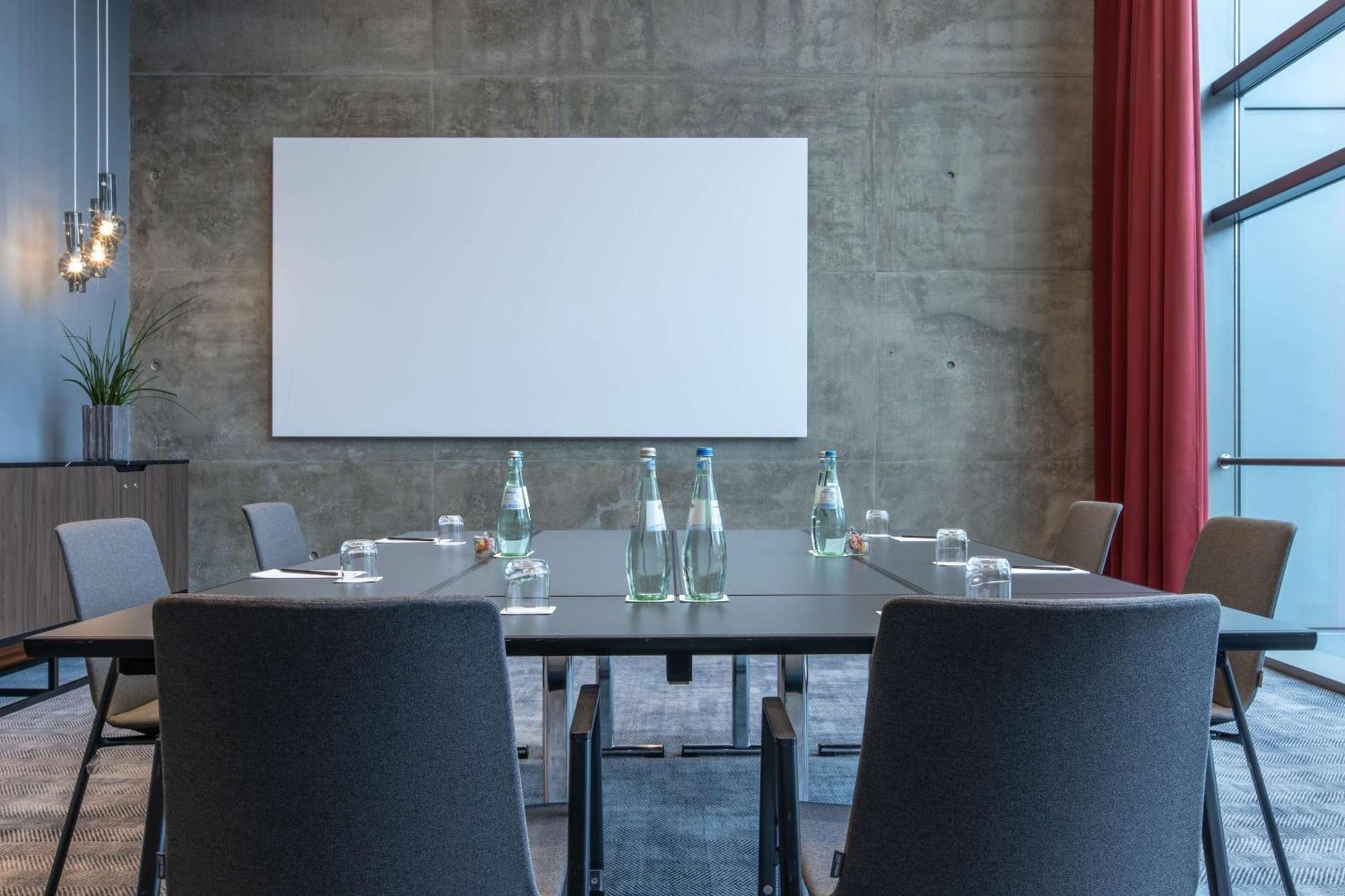Hotel Radisson Blu Frankfurt 4*