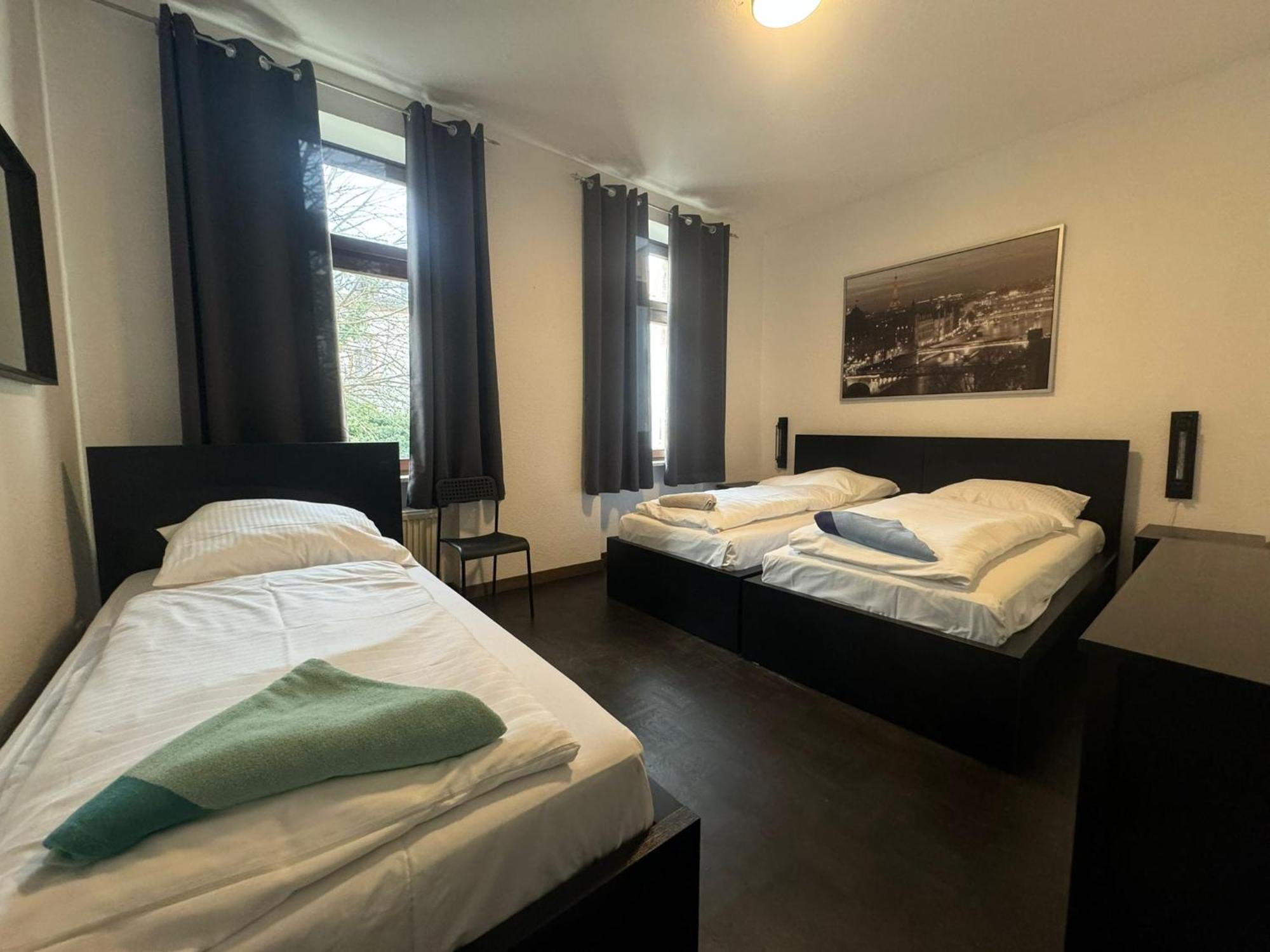 Frankfurt Apartment *
