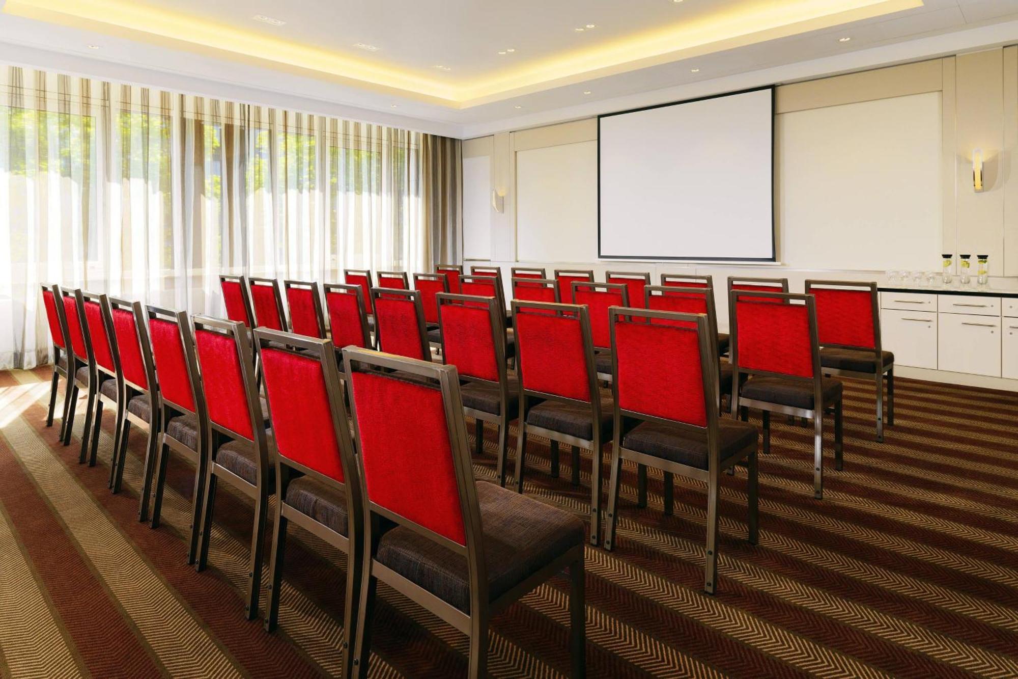 The Westin Grand Frankfurt 5*