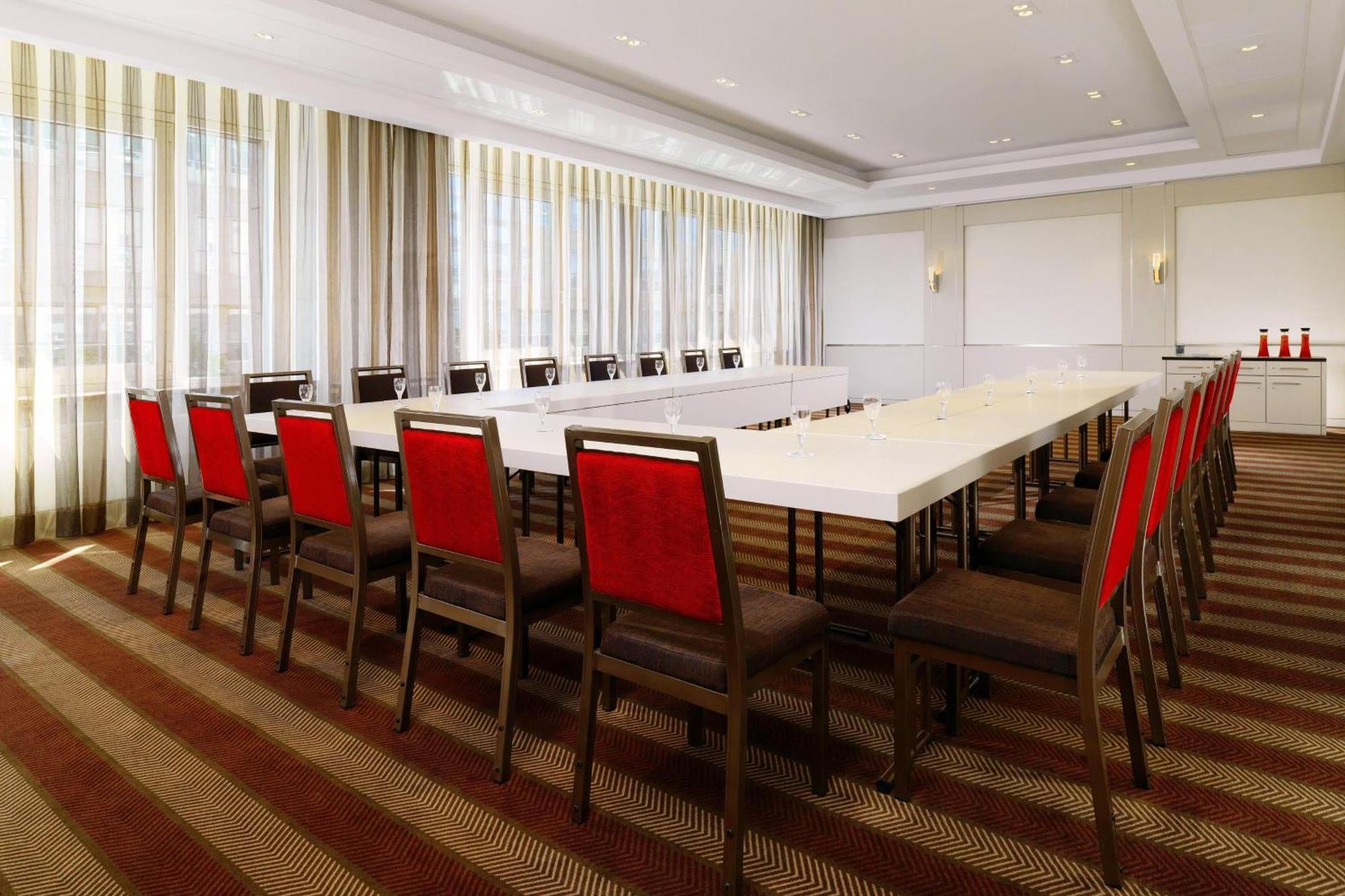 Hotel The Westin Grand Frankfurt 5*