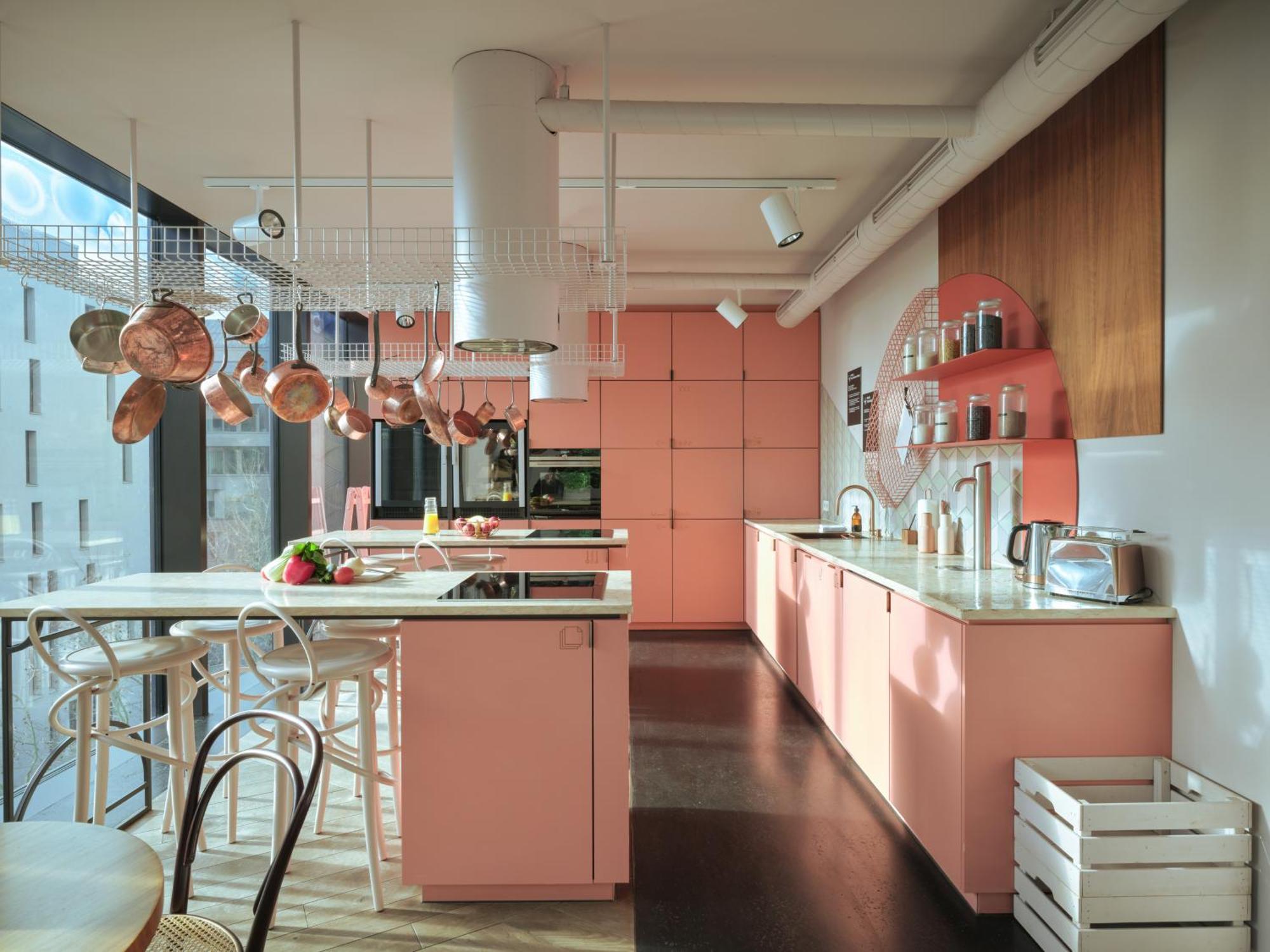 Lindley Lindenberg Hotel 4*