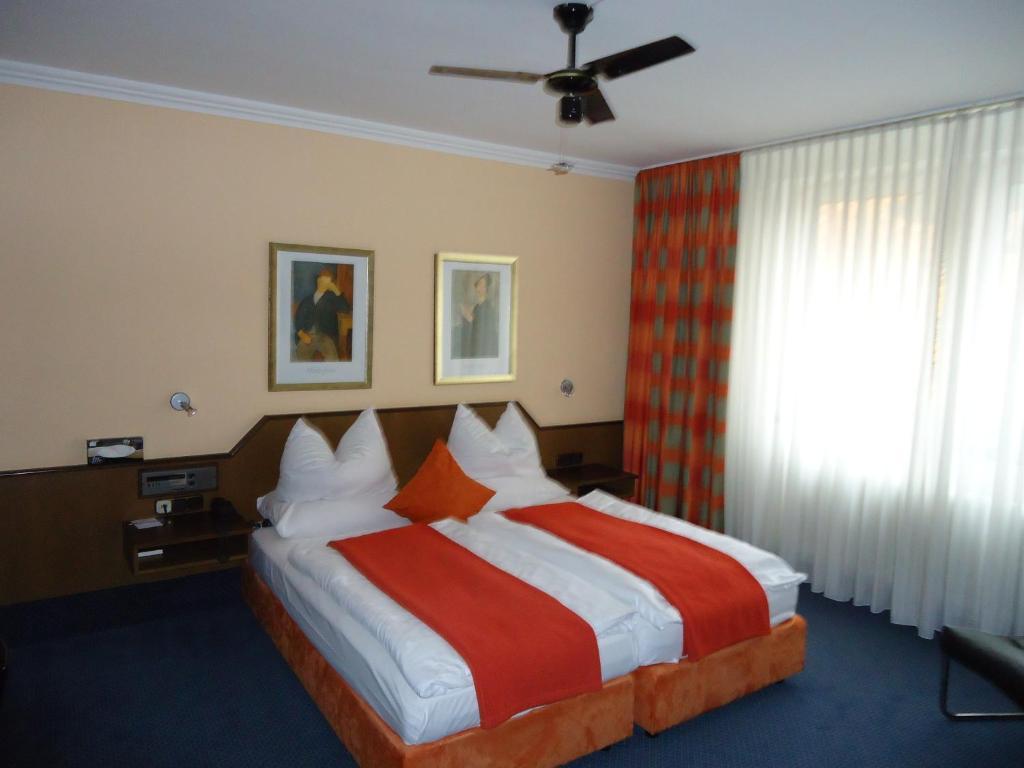 Am Dom Hotel