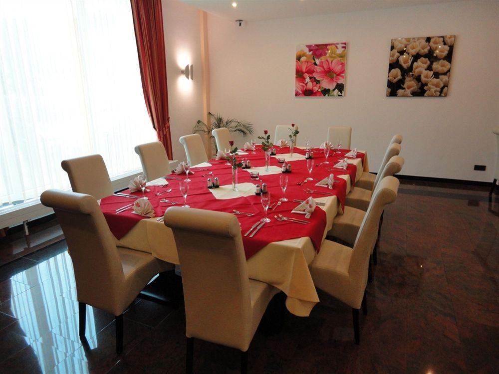 Hotel Grand Dream Main Center 4*