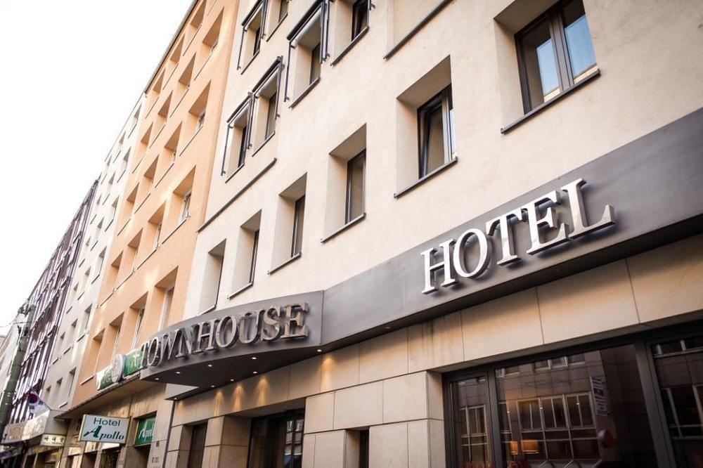 Townhouse 3*