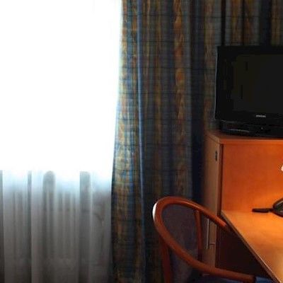 Hotel Niederraeder Hof Fráncfort del Meno