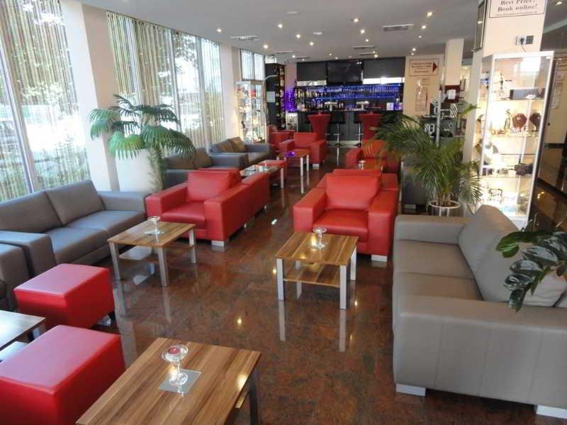 Grand Dream Main Center Hotel