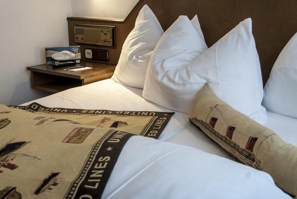 Hotel Am Dom 3*