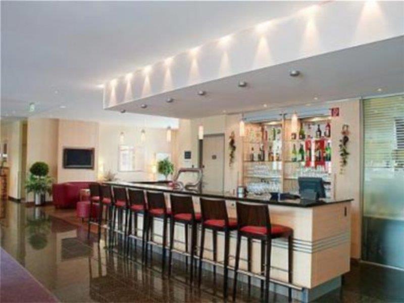 Hotel Express Frankfurt Messe By Ihg