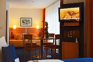Plaza Hotel 3*
