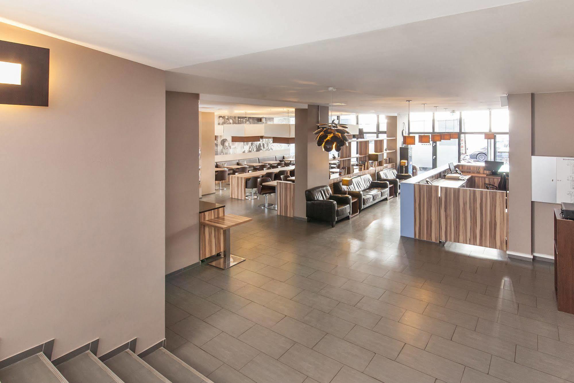 Hotel Munique Frankfurt 3*