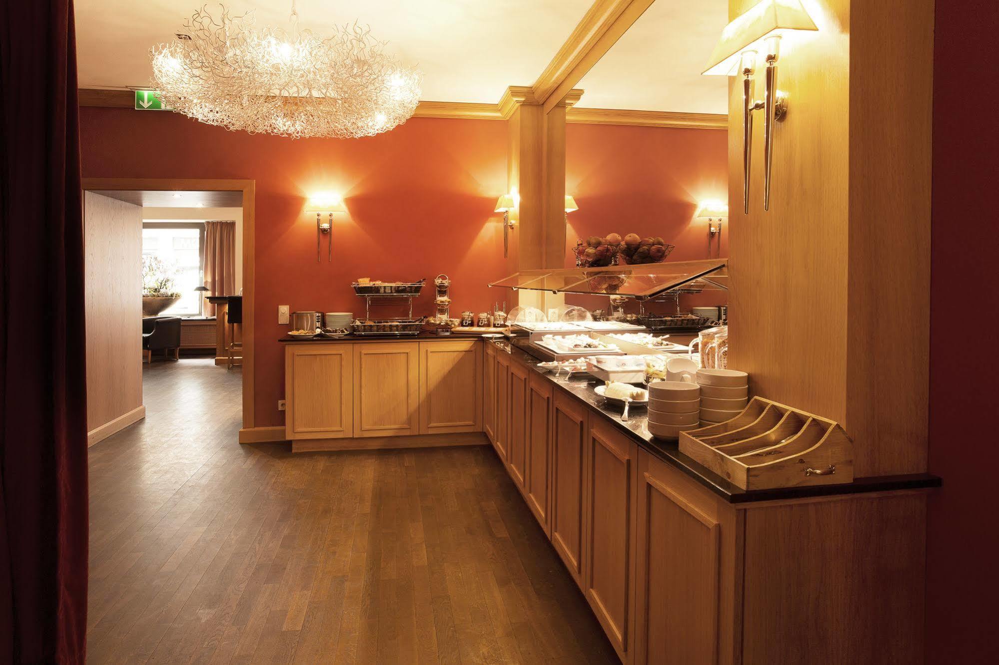Hotel Townhouse