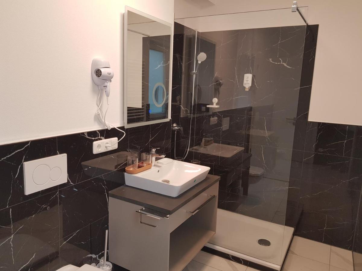 Hotel Emiliana Am Bahnhof Fráncfort del Meno